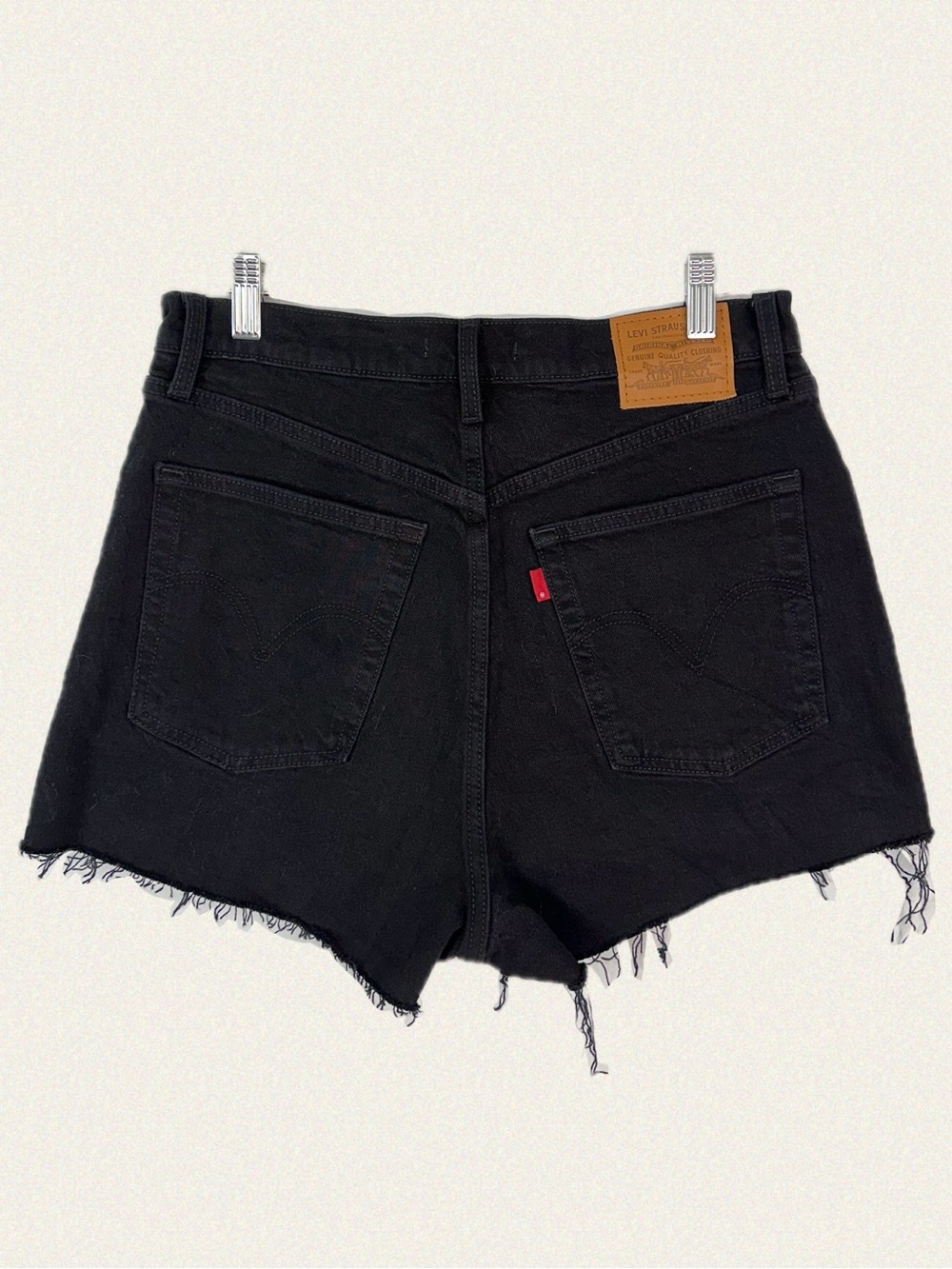 Levi’s Ribcage Short - Picture 12 of 14